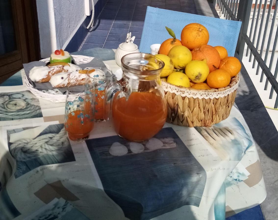 Casa Rosamarina Lejlighed Mondello Eksteriør billede