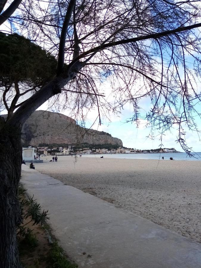 Casa Rosamarina Lejlighed Mondello Eksteriør billede