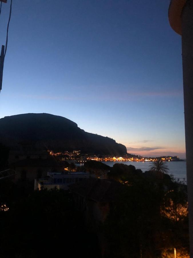 Casa Rosamarina Lejlighed Mondello Eksteriør billede